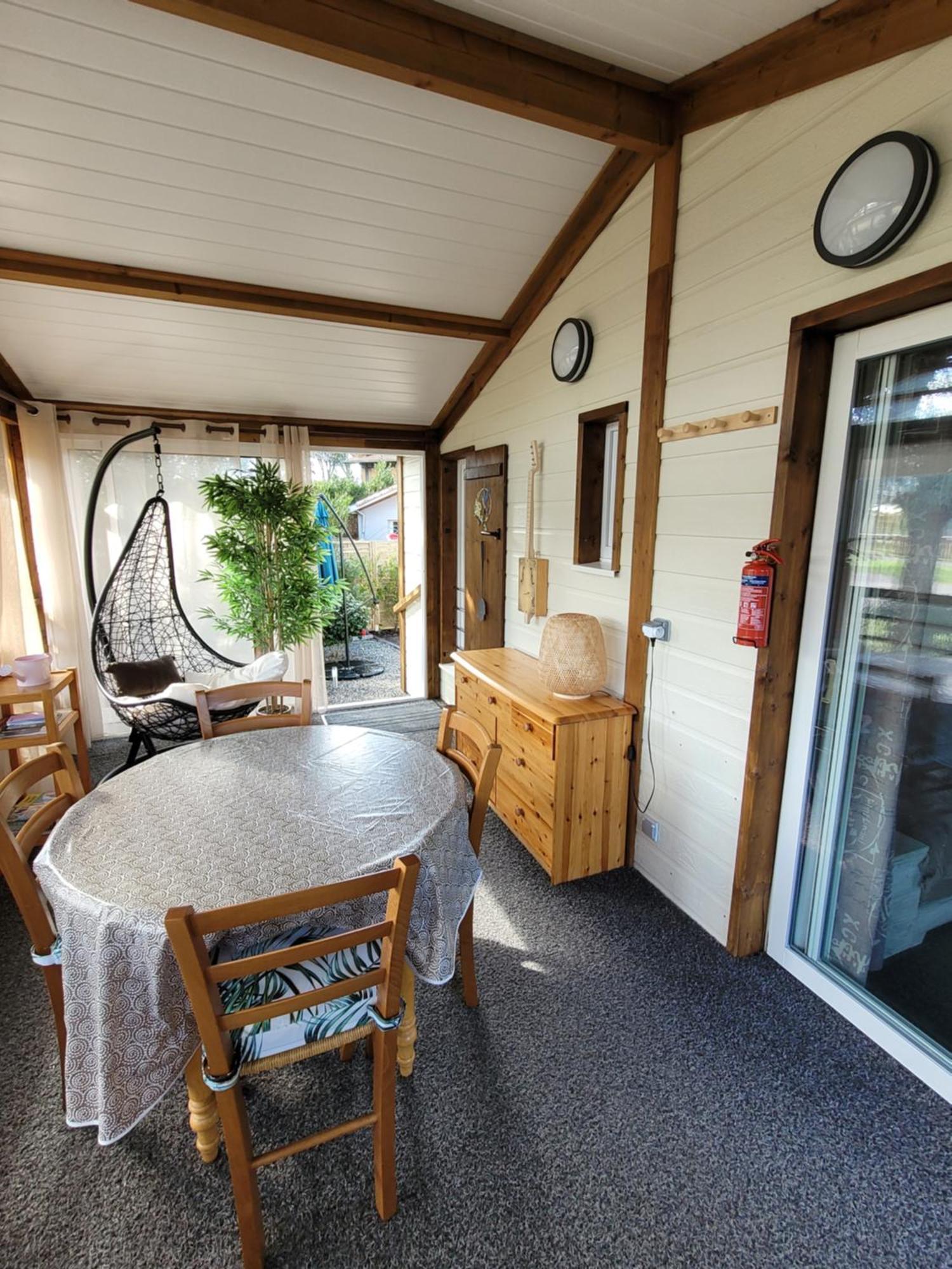 Chalet Familial Entre Lac Et Foret Azur Exteriör bild